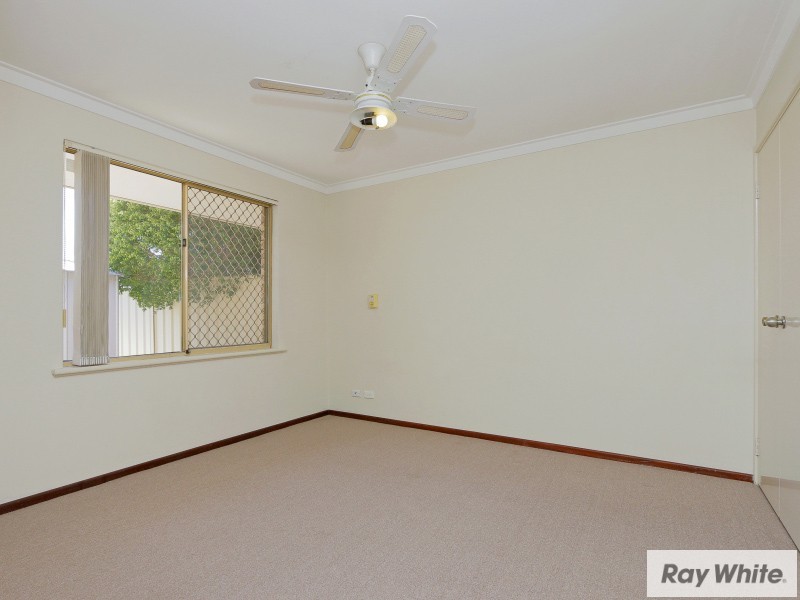 9/13 Chich Place, Cannington WA 6107