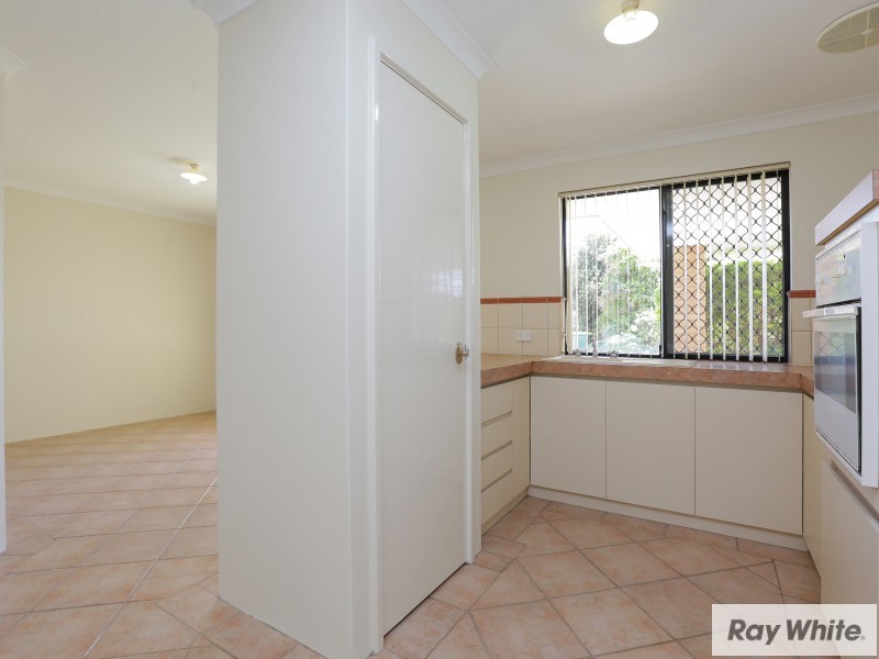 1/11 Wellington Street, Queens Park WA 6107