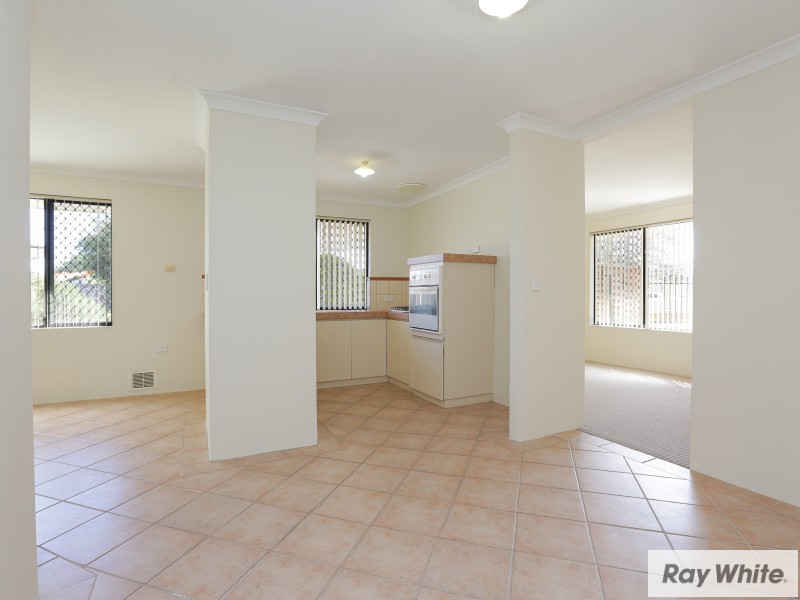 1/11 Wellington Street, Queens Park WA 6107