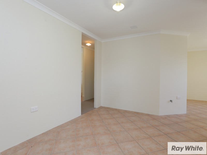 1/11 Wellington Street, Queens Park WA 6107