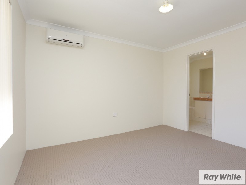 1/11 Wellington Street, Queens Park WA 6107