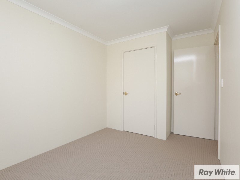 1/11 Wellington Street, Queens Park WA 6107