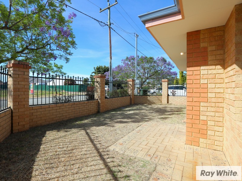 1/11 Wellington Street, Queens Park WA 6107