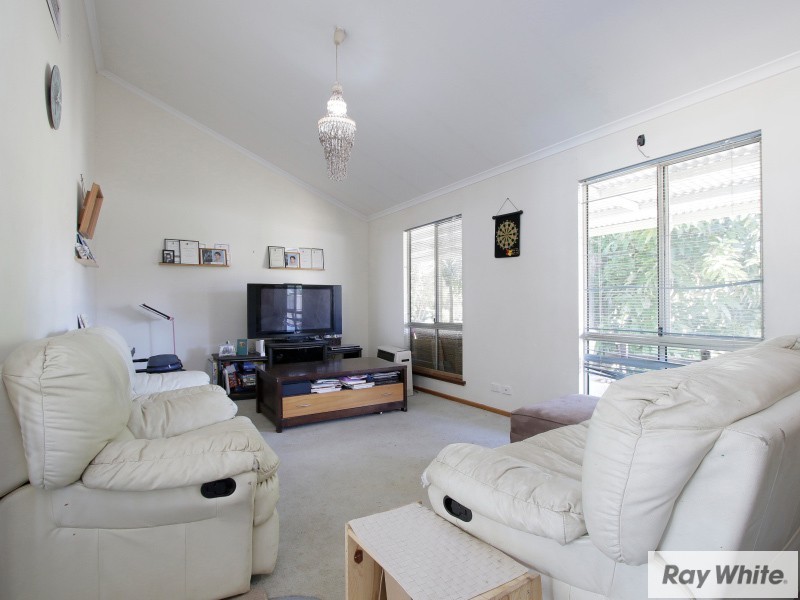 42 Astley Street, Gosnells WA 6110