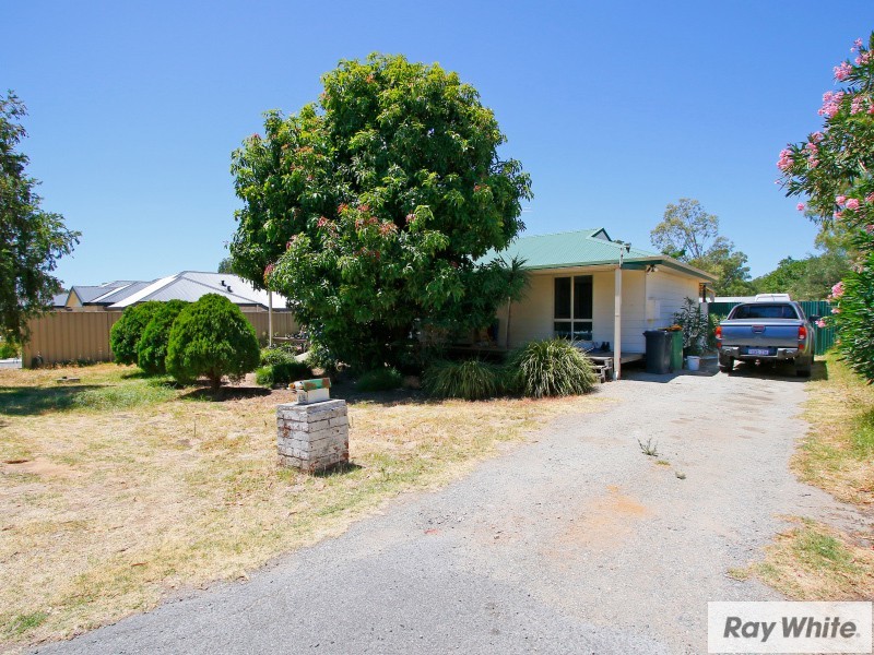 42 Astley Street, Gosnells WA 6110