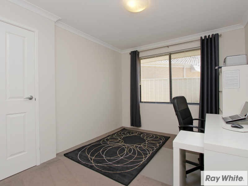 9 Glenariff Bvd, Canning Vale WA 6155