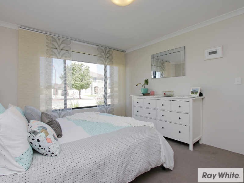 9 Glenariff Bvd, Canning Vale WA 6155