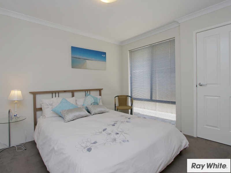 9 Glenariff Bvd, Canning Vale WA 6155