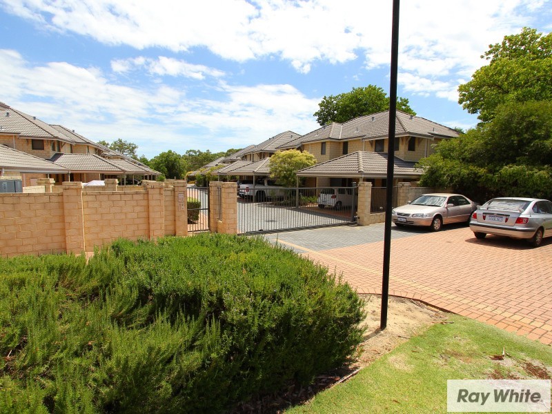 13/53 Woodloes Street, Cannington WA 6107