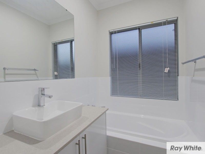 2/203 Hicks Street, Gosnells WA 6110