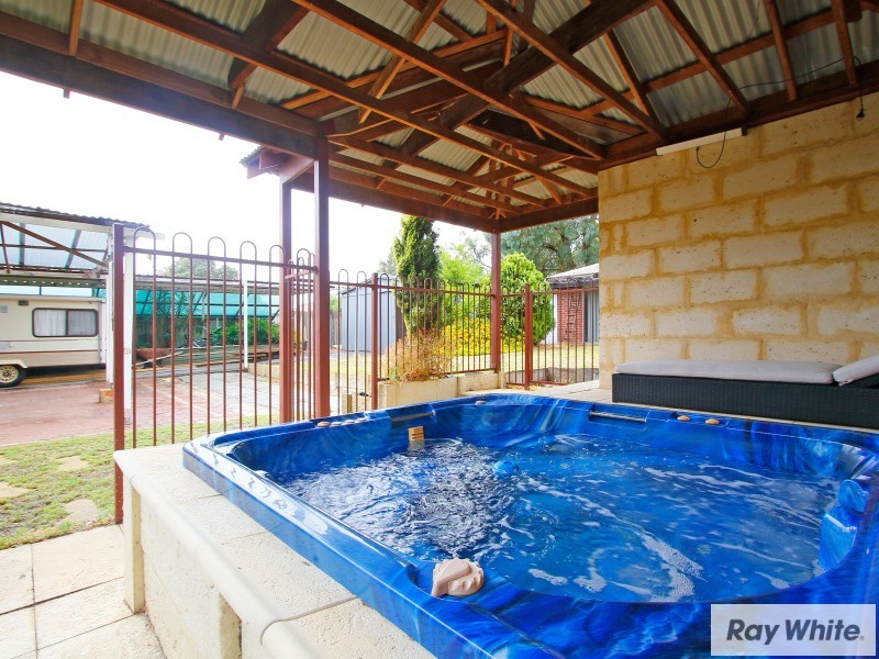 31 O’Dell St, Thornlie WA 6108