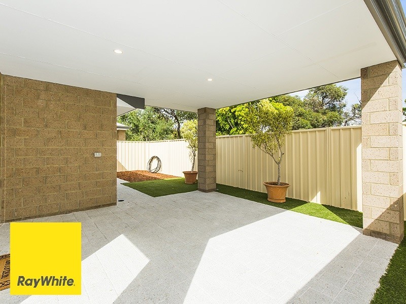 4b North St, Beckenham WA 6107
