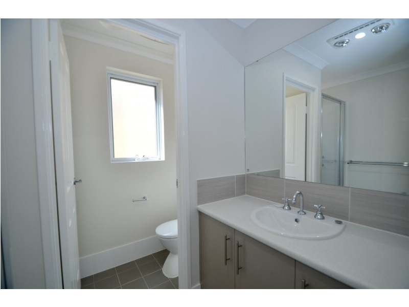 120C Thomas Street, Queens Park WA 6107