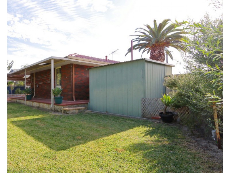 12 Ivers Court, Langford WA 6147