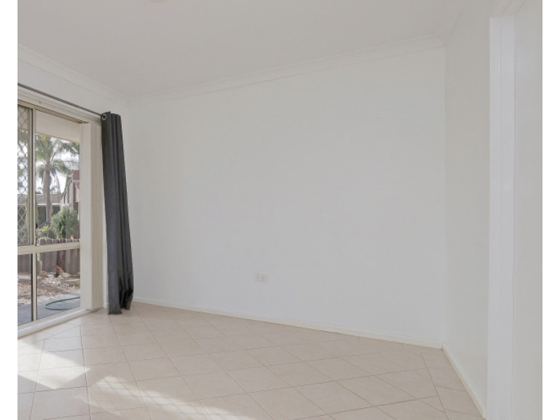 12 Ivers Court, Langford WA 6147