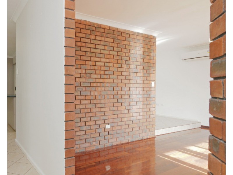 12 Ivers Court, Langford WA 6147