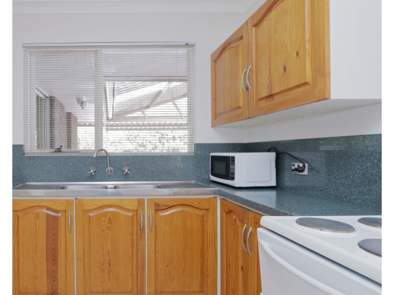 12 Ivers Court, Langford WA 6147