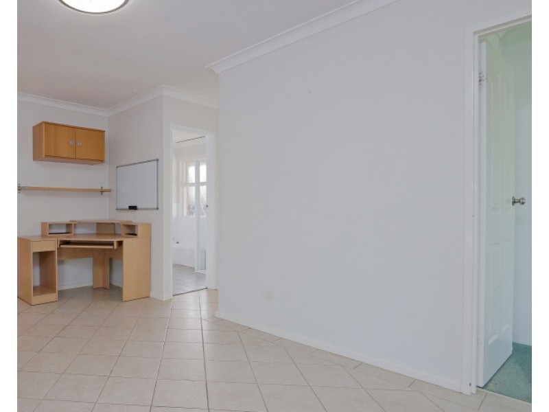 12 Ivers Court, Langford WA 6147