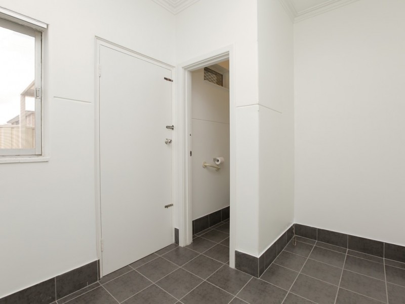 15 Liege Street, Cannington WA 6107