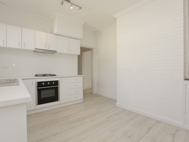 15 Liege Street, Cannington WA 6107