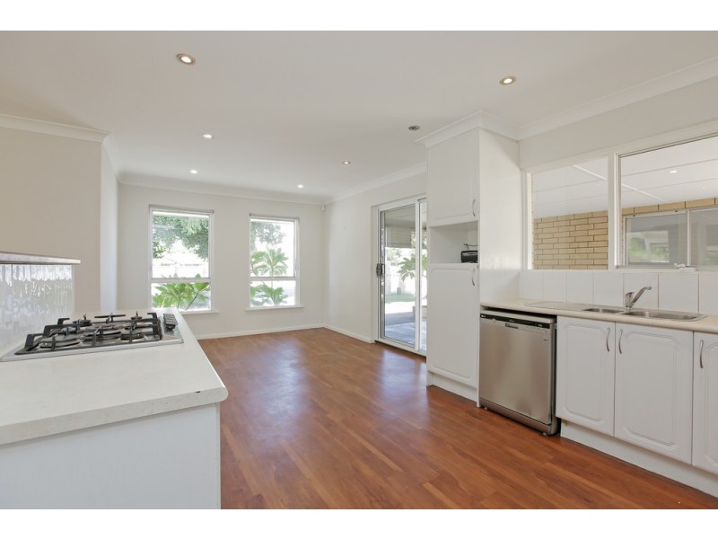 31 Vahland Ave, Riverton WA 6148