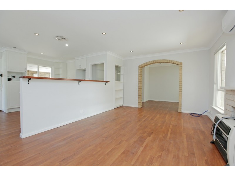 31 Vahland Ave, Riverton WA 6148