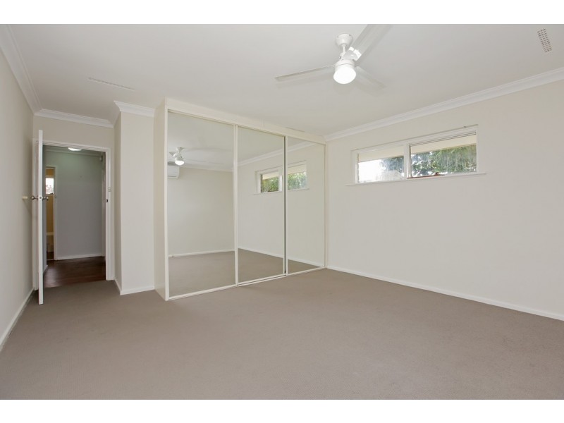 31 Vahland Ave, Riverton WA 6148