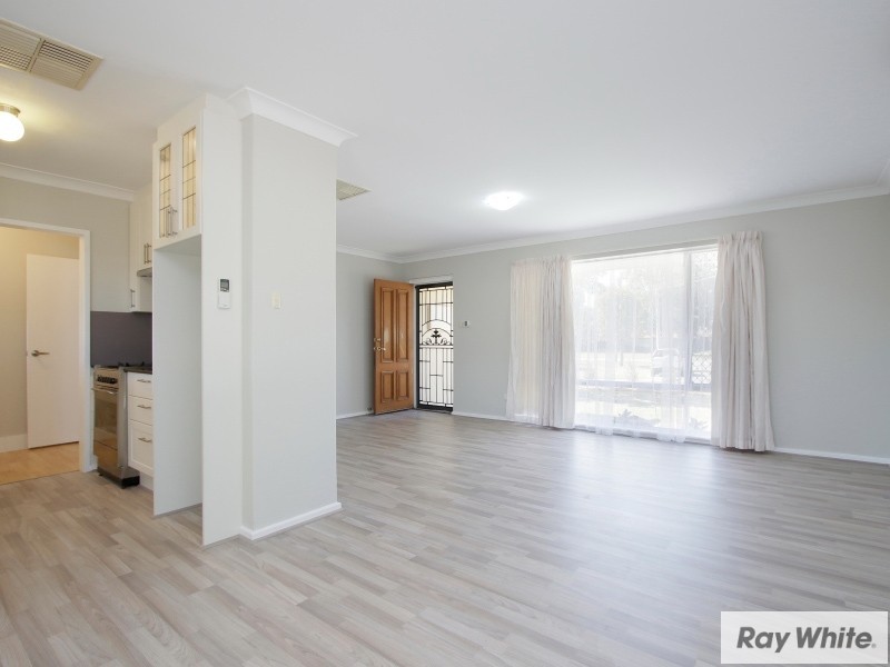 1 Chiddington St, Beckenham WA 6107