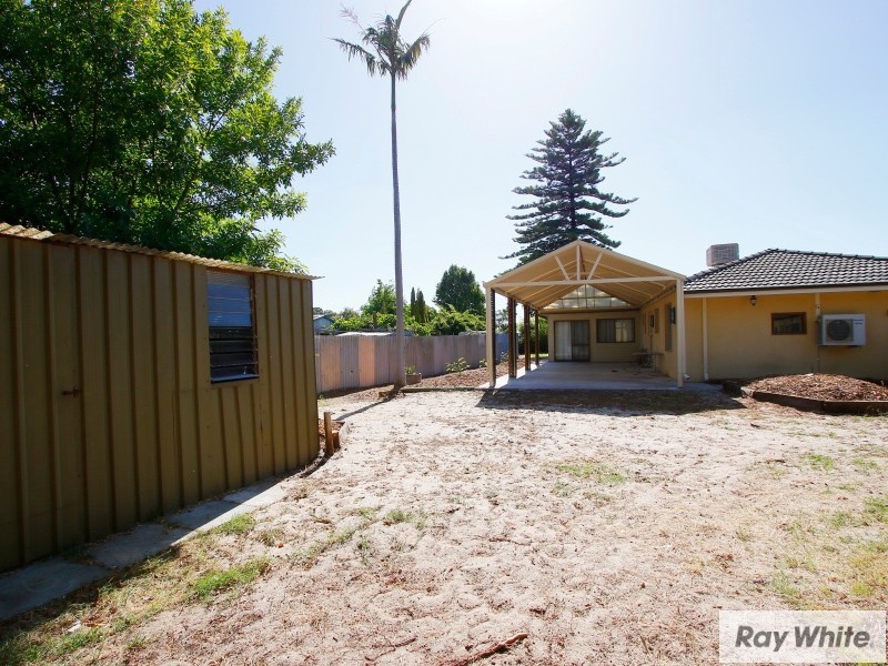 1 Chiddington St, Beckenham WA 6107