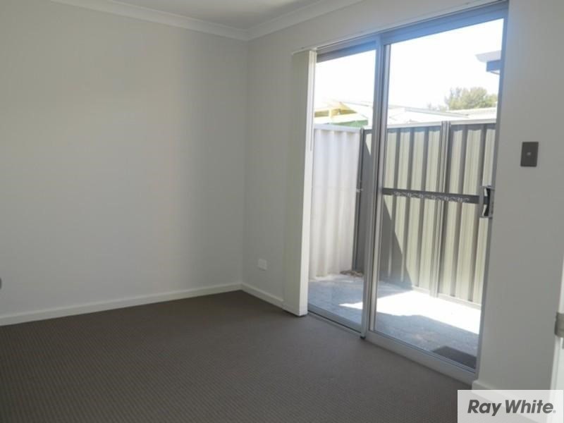 42A Birchington, Beckenham WA 6107