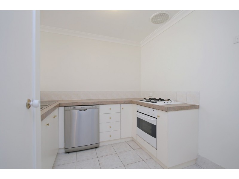 9/6 Lansing Street, Queens Park WA 6107