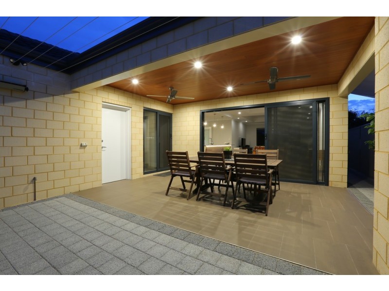 99B Elizabeth Street, Beckenham WA 6107