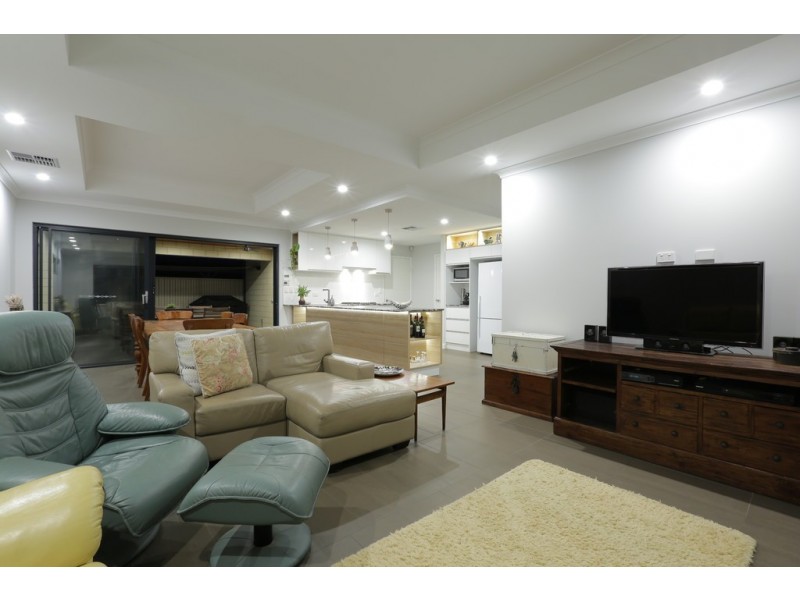 99B Elizabeth Street, Beckenham WA 6107