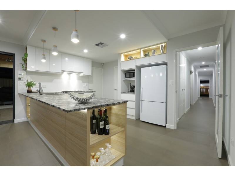 99B Elizabeth Street, Beckenham WA 6107