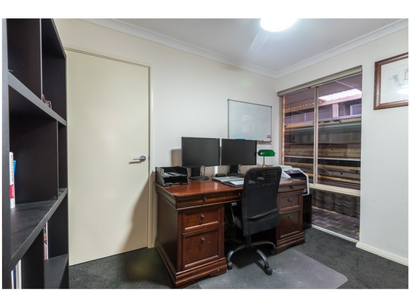 9 Bush Close, Beckenham WA 6107