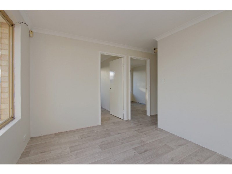 4 Akma Court, Maddington WA 6109