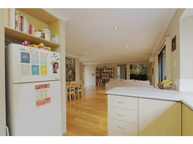 2/126 Oats Street, Carlisle WA 6101