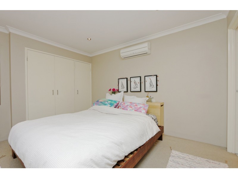 2/126 Oats Street, Carlisle WA 6101