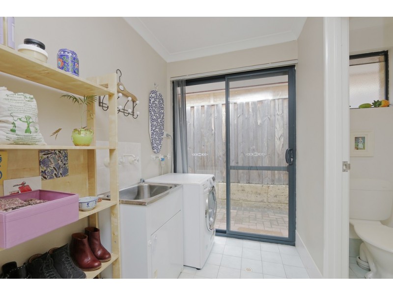 2/126 Oats Street, Carlisle WA 6101