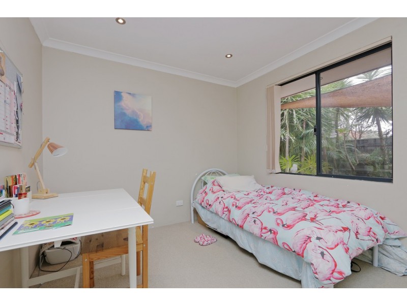 2/126 Oats Street, Carlisle WA 6101