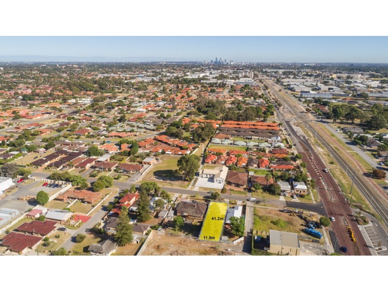 43 Stockman Way, Cannington WA 6107