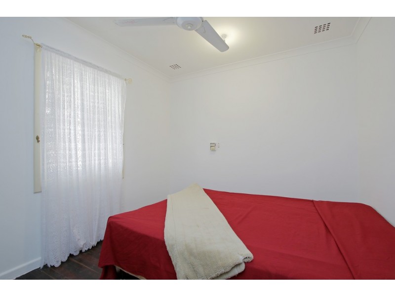 6 Stretton Way, Kenwick WA 6107
