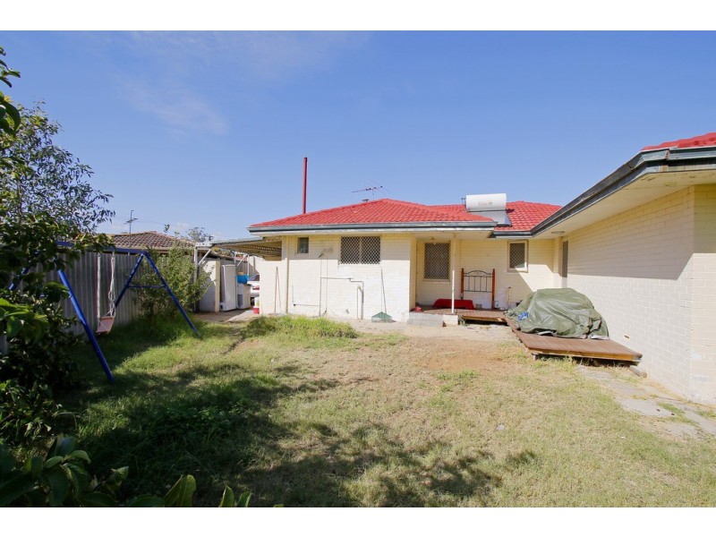6 Stretton Way, Kenwick WA 6107