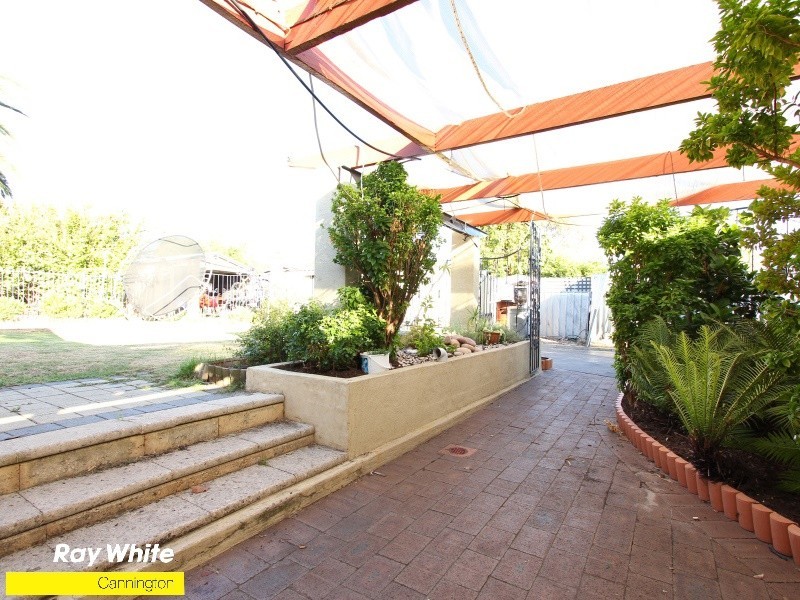 24 Camberwell Street, Beckenham WA 6107