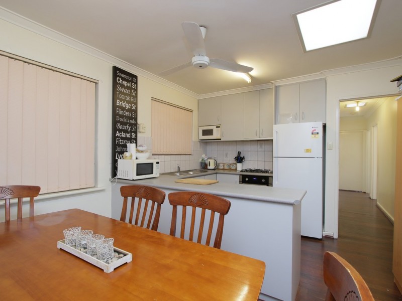 15 Egerton Street, Beckenham WA 6107