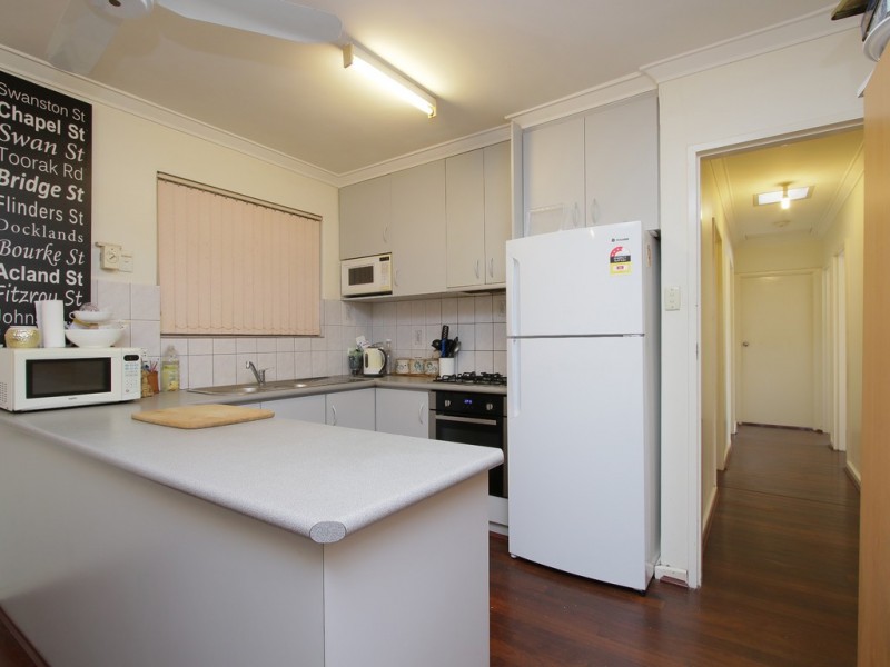 15 Egerton Street, Beckenham WA 6107