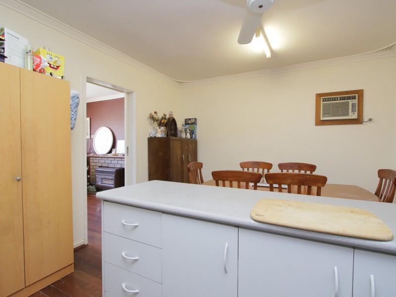 15 Egerton Street, Beckenham WA 6107