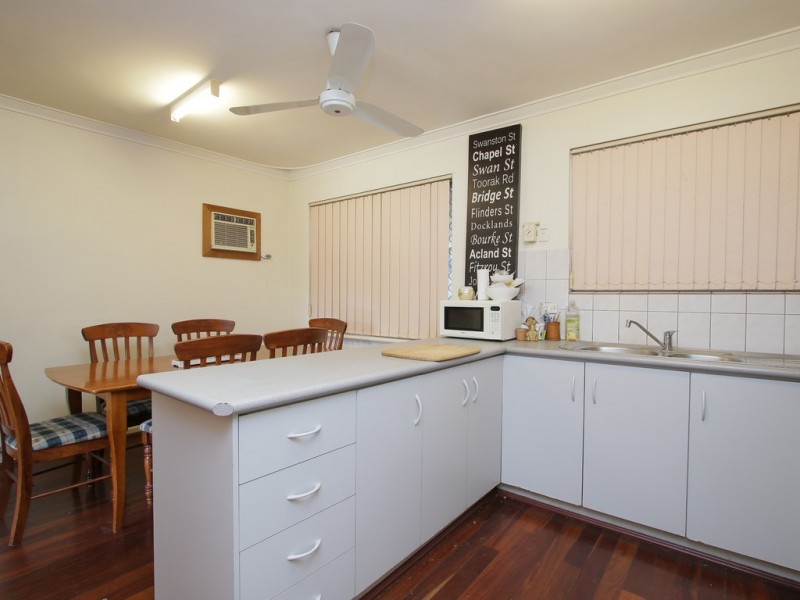 15 Egerton Street, Beckenham WA 6107