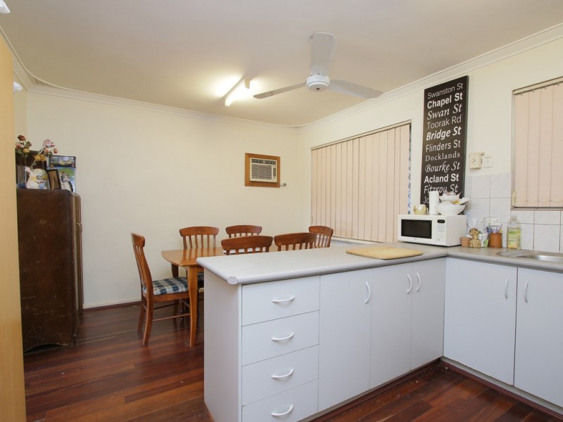 15 Egerton Street, Beckenham WA 6107