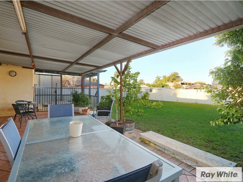 39 Saturn Street, Beckenham WA 6107